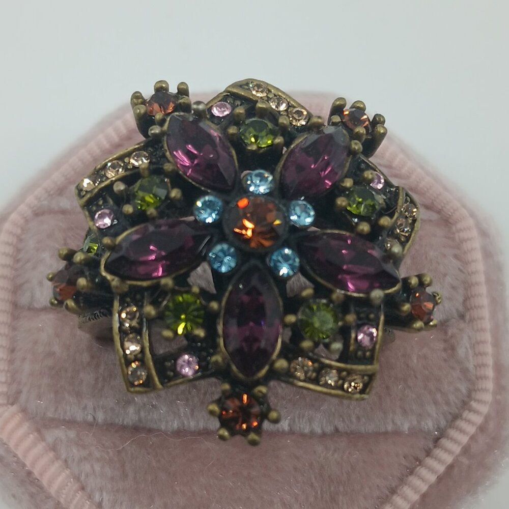 Vintage Heidi Daus Purple Amethyst Pave Swarovski Crystals Flower Statement Ring
